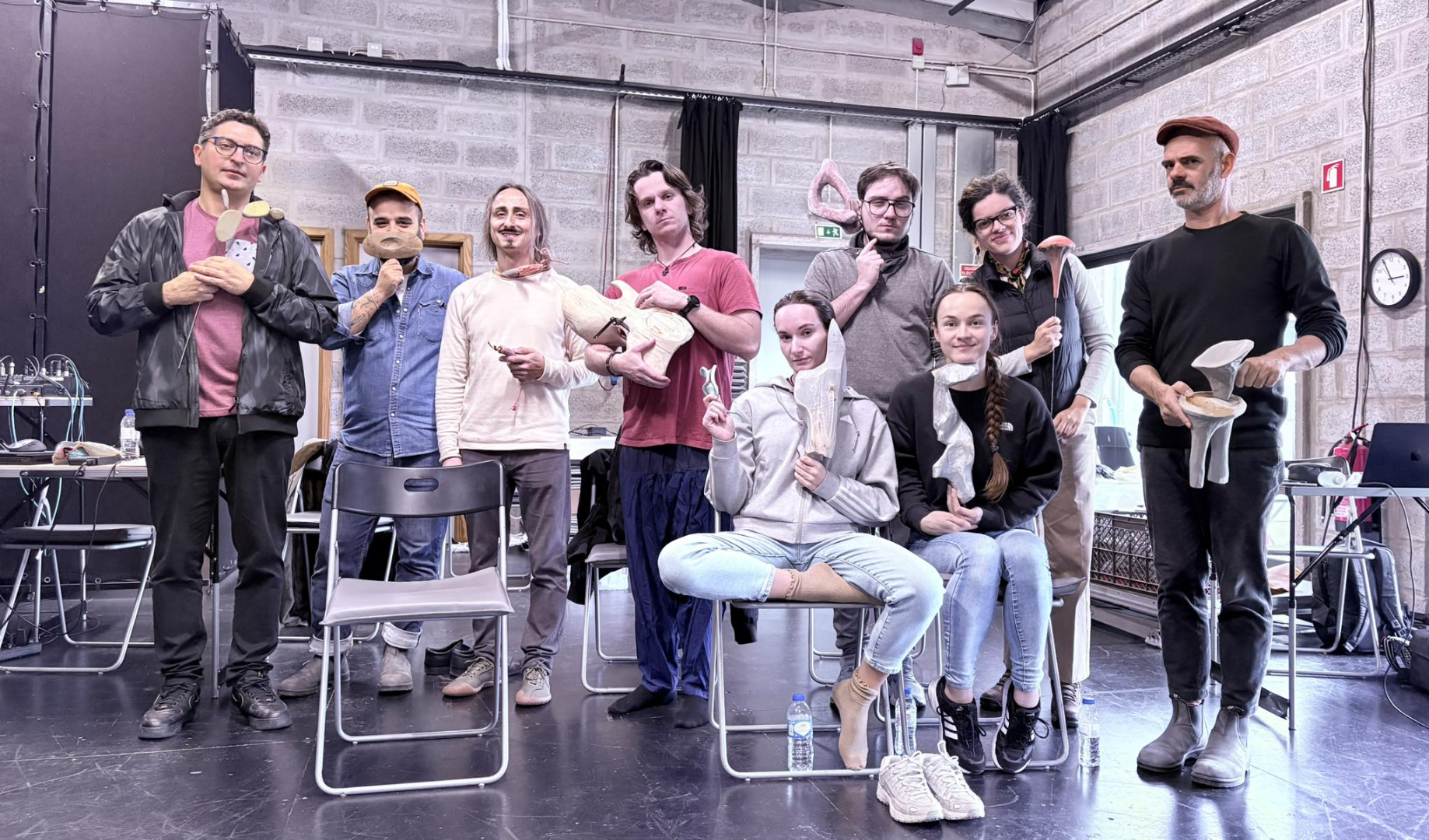 Espécies Raras · Laboratório Animatéria - © Teatro de Ferro